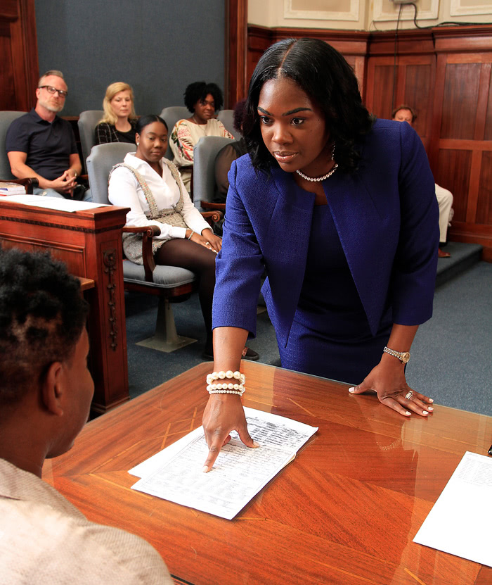 Attorney Diedre Pierce Kelly Announces Her Candidacy for Criminal District Court, Section K